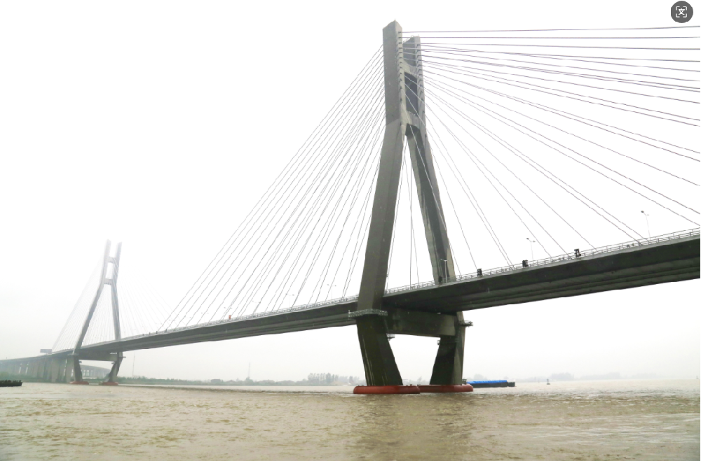 潤揚(yáng)長江大橋防撞保護(hù)項(xiàng)目